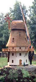 Reithdachdecker Christoph Behrens - Modellmühle